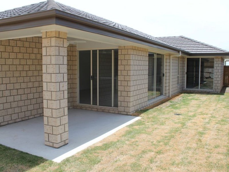 6 Culgoa Drive, Plainland QLD 4341