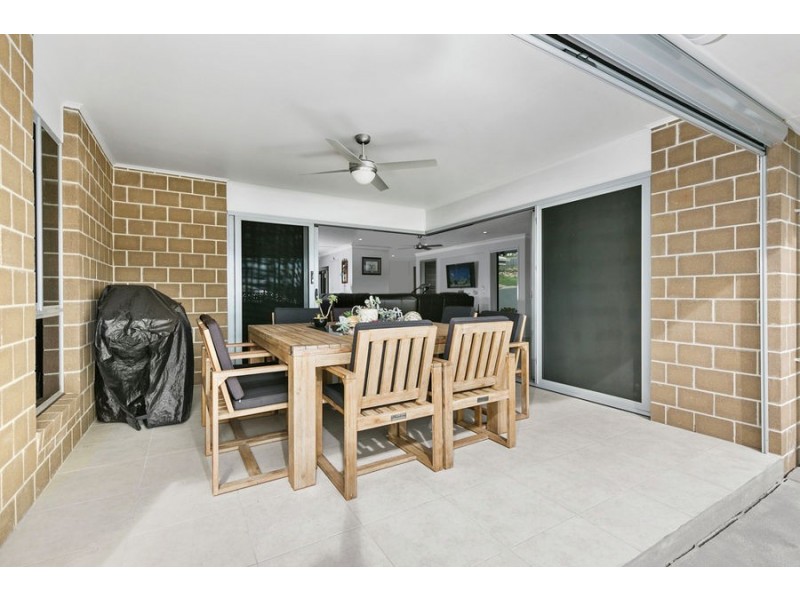 33 Perrys Crescent, Rosewood QLD 4340