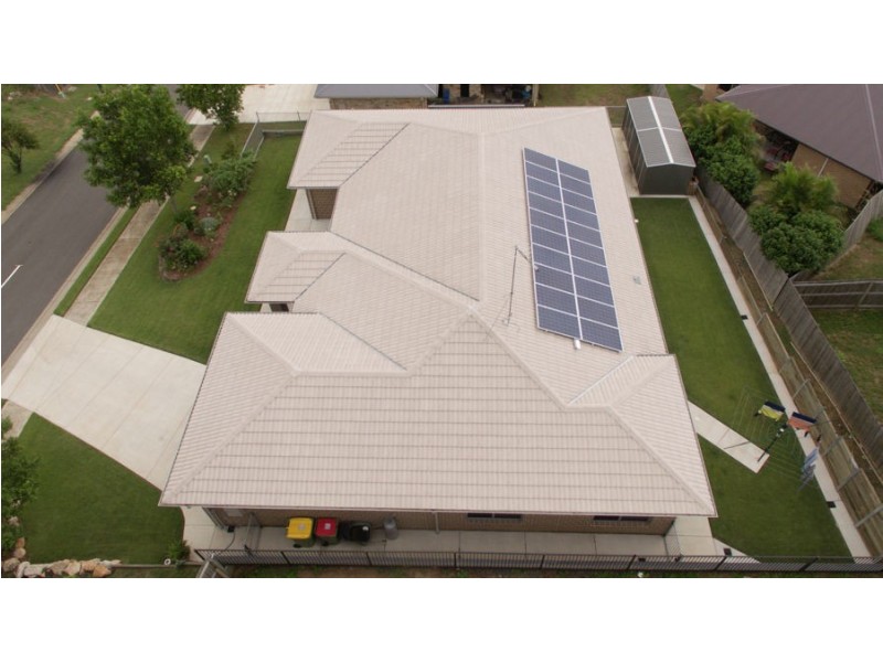 33 Perrys Crescent, Rosewood QLD 4340