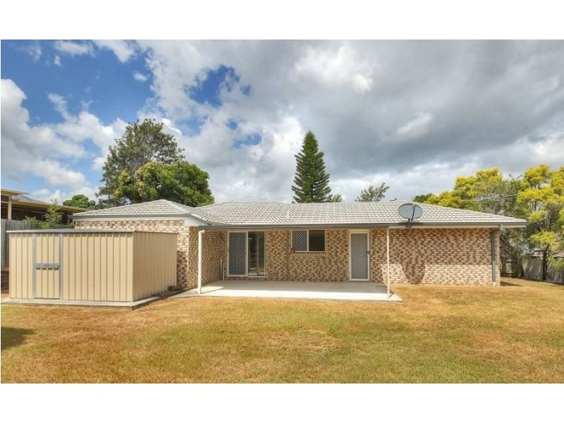 5 Zenith Court, Regents Park QLD 4118
