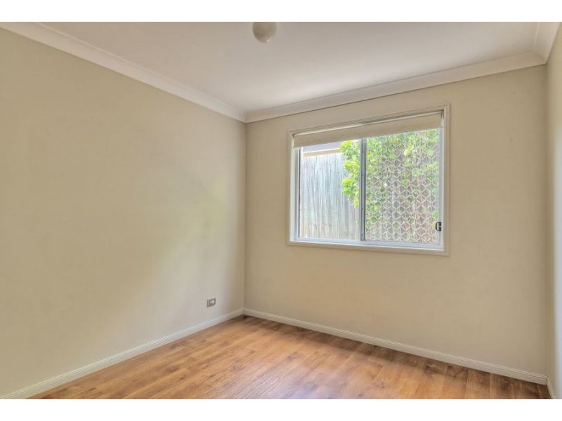5 Zenith Court, Regents Park QLD 4118