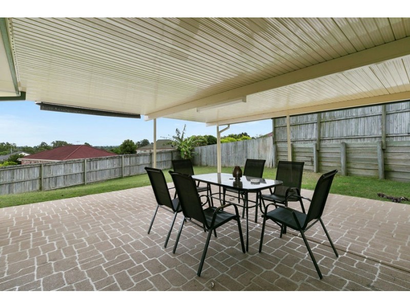 6 Pamela Street, Camira QLD 4300