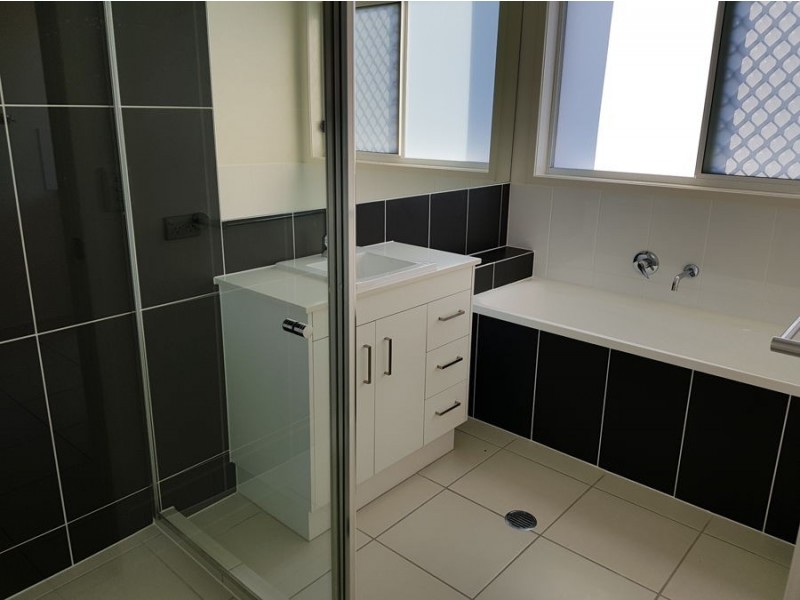 26 Opossum Circuit, Springfield Lakes QLD 4300