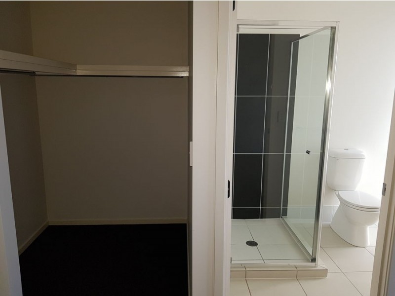 26 Opossum Circuit, Springfield Lakes QLD 4300