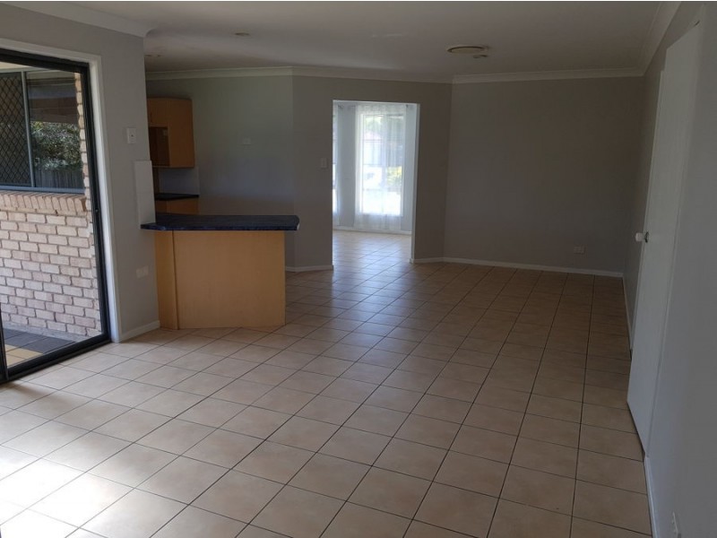 15 Buckland Court, Collingwood Park QLD 4301