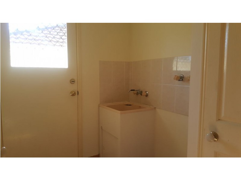 43 Karamea St, Springfield QLD 4300