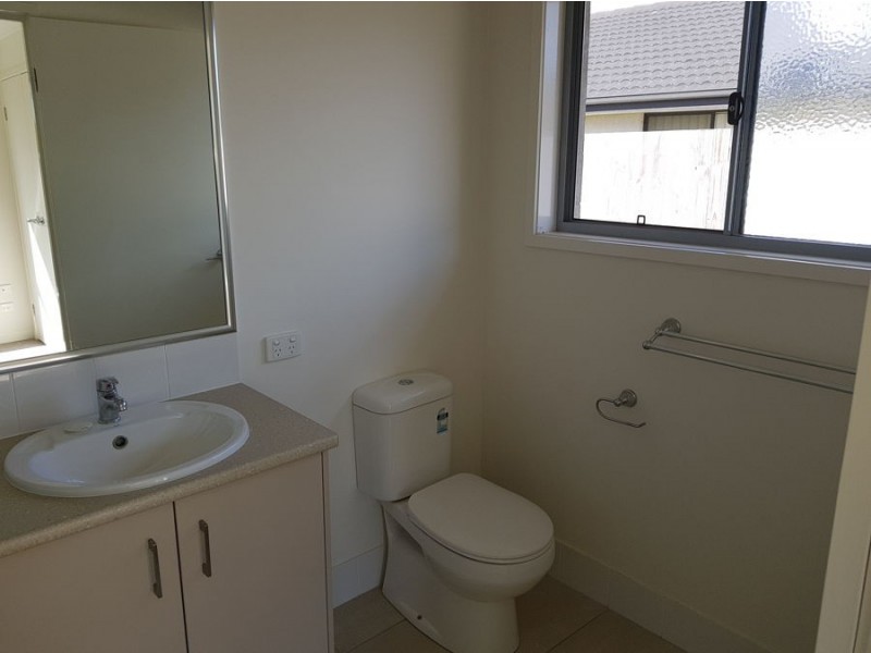 13 Cardena Drive, Augustine Heights QLD 4300