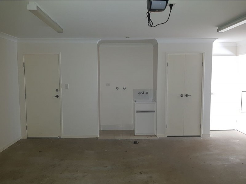 13 Cardena Drive, Augustine Heights QLD 4300