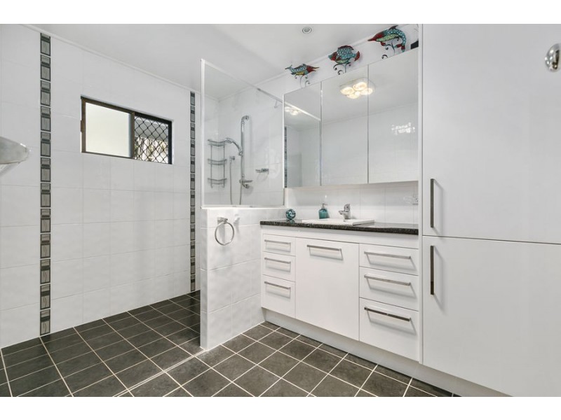 42 Queen Street, Goodna QLD 4300