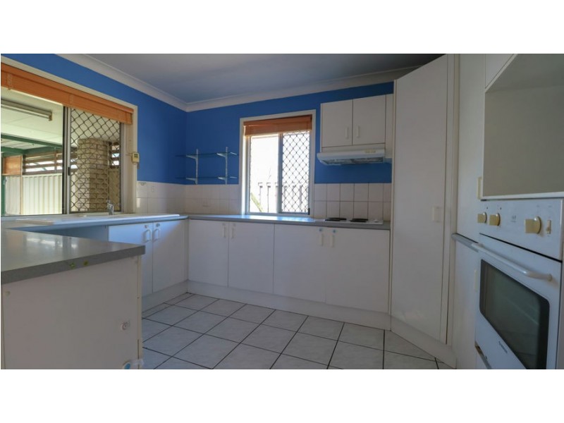 1 Dennis Close, Calamvale QLD 4116