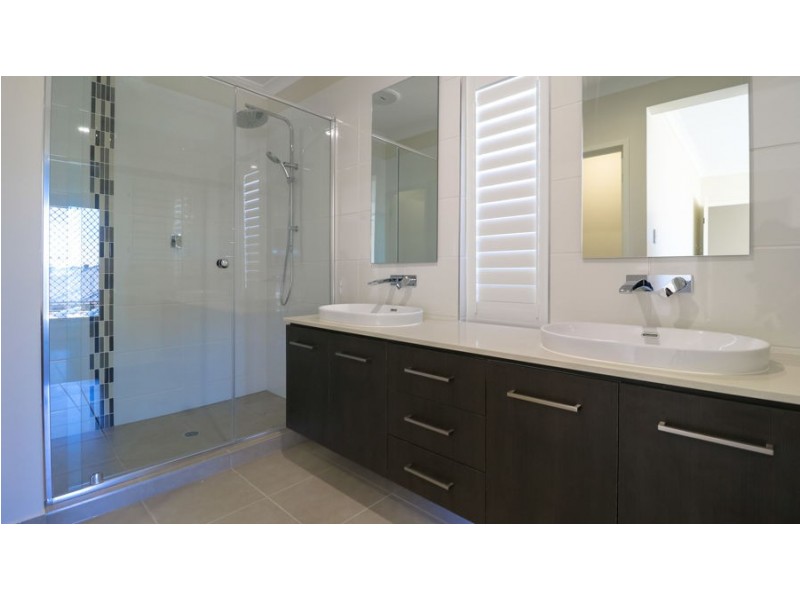 38 Opossum Circuit, Springfield Lakes QLD 4300