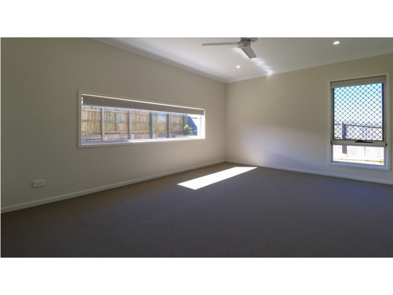 38 Opossum Circuit, Springfield Lakes QLD 4300