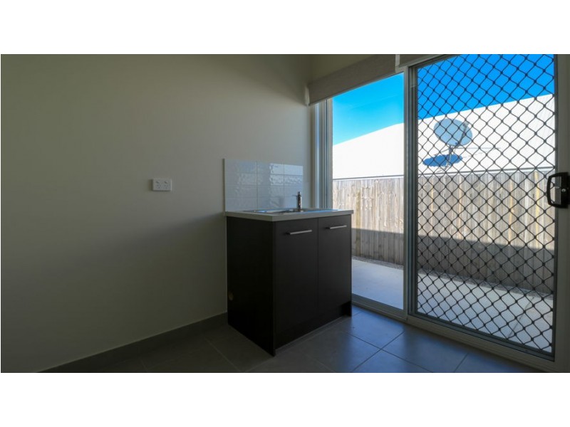 38 Opossum Circuit, Springfield Lakes QLD 4300