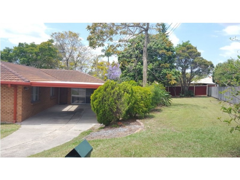 4 Volant Street, Regents Park QLD 4118