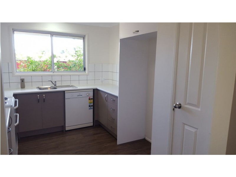 4 Volant Street, Regents Park QLD 4118