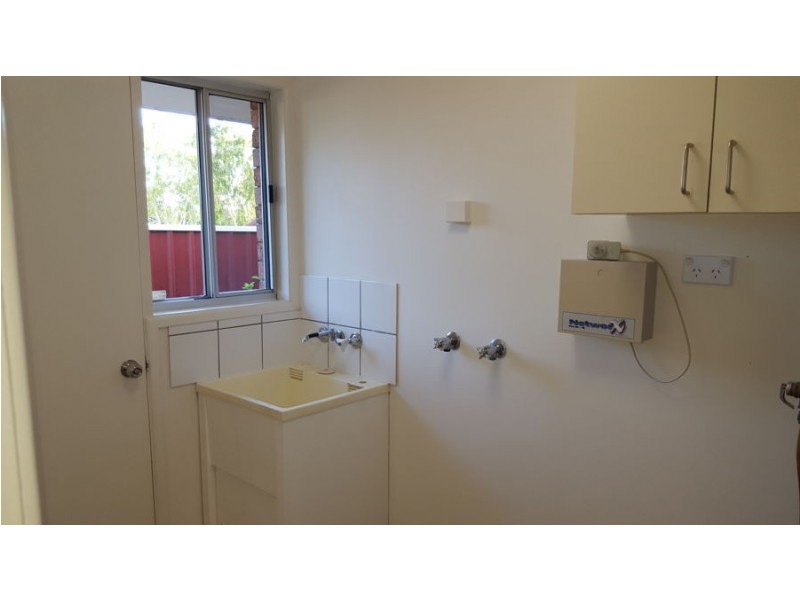 4 Volant Street, Regents Park QLD 4118