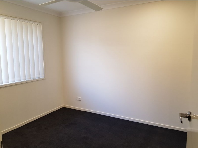 24 DERWENT CLOSE, Holmview QLD 4207