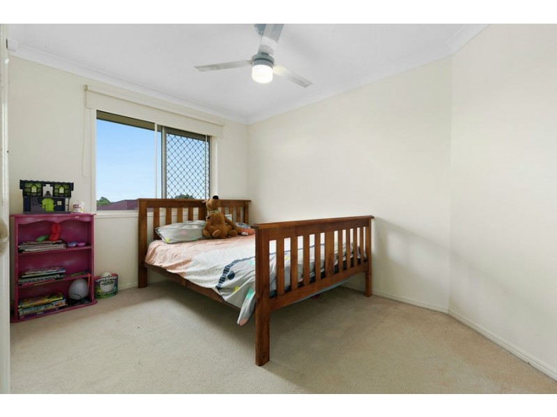 6 Pamela Street, Camira QLD 4300