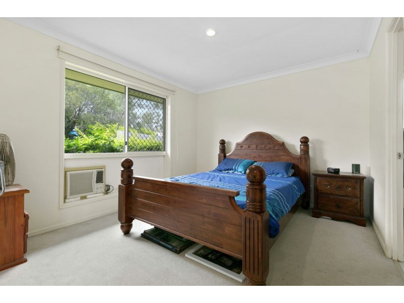 6 Pamela Street, Camira QLD 4300