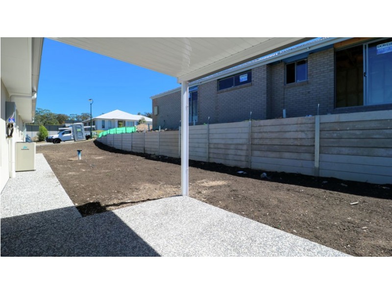1/3 Gooloowan Circle, Brassall QLD 4305