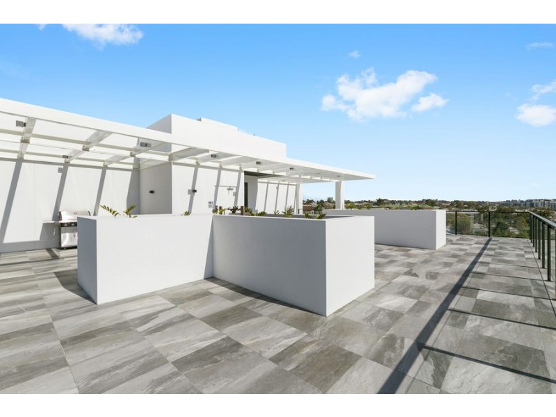 204/27-29 Bank Street, West End QLD 4101