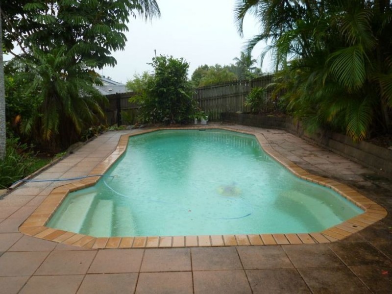 48 CALOOLA DRIVE, Springwood QLD 4127