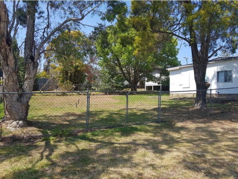 22 Callaghan Street, East Ipswich QLD 4305