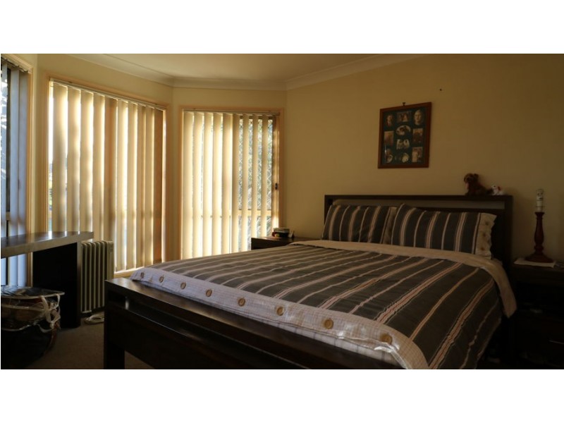 19 Toomba Place, Forest Lake QLD 4078