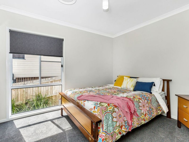 2 Protea Lane, Springfield Lakes QLD 4300