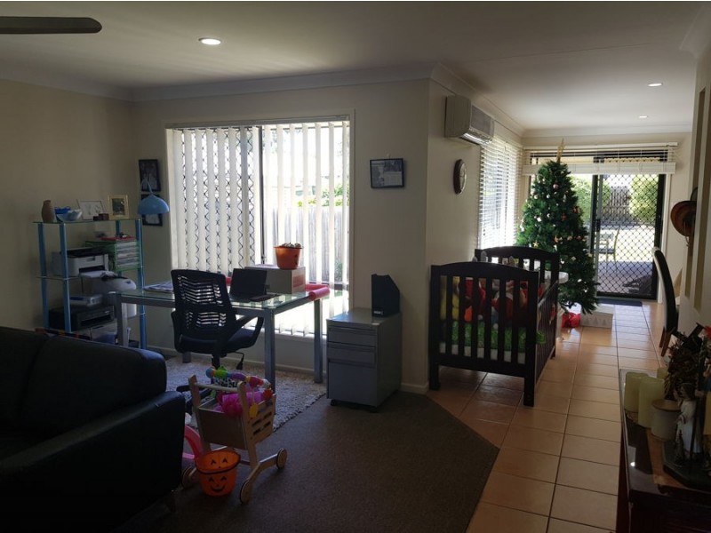92 Jacaranda Drive, Yamanto QLD 4305