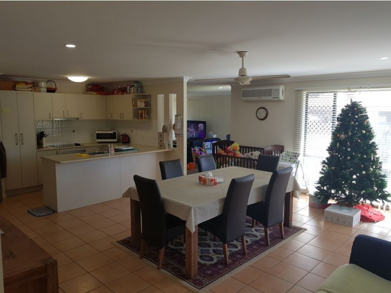 92 Jacaranda Drive, Yamanto QLD 4305