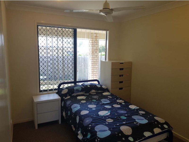92 Jacaranda Drive, Yamanto QLD 4305