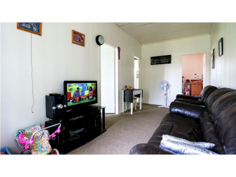 52 Old Toowoomba Road, One Mile QLD 4305