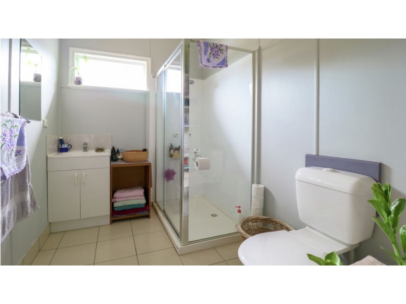 52 Old Toowoomba Road, One Mile QLD 4305