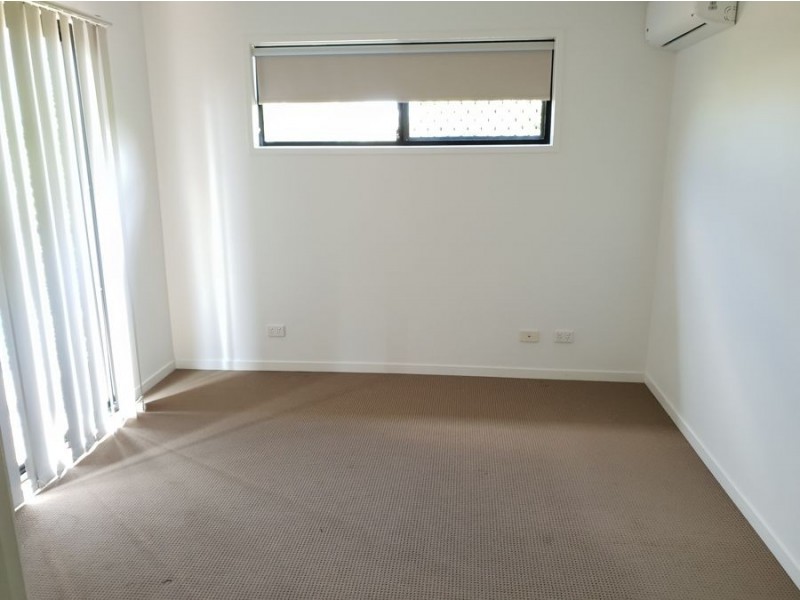 6/8 Macquarie Street, Booval QLD 4304