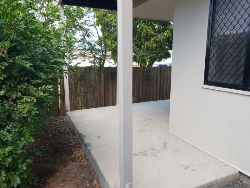 6/8 Macquarie Street, Booval QLD 4304