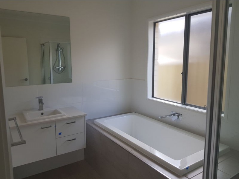 lot 120 Pallara Avenue, Pallara QLD 4110