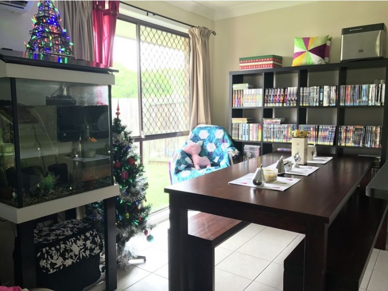 2/37 Somerfield Street, Redbank Plains QLD 4301