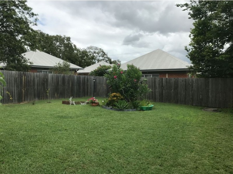 2/37 Somerfield Street, Redbank Plains QLD 4301