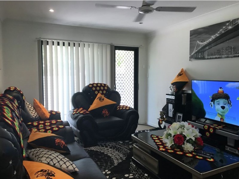 5/8 Macquarie Street, Booval QLD 4304