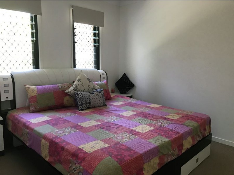 5/8 Macquarie Street, Booval QLD 4304