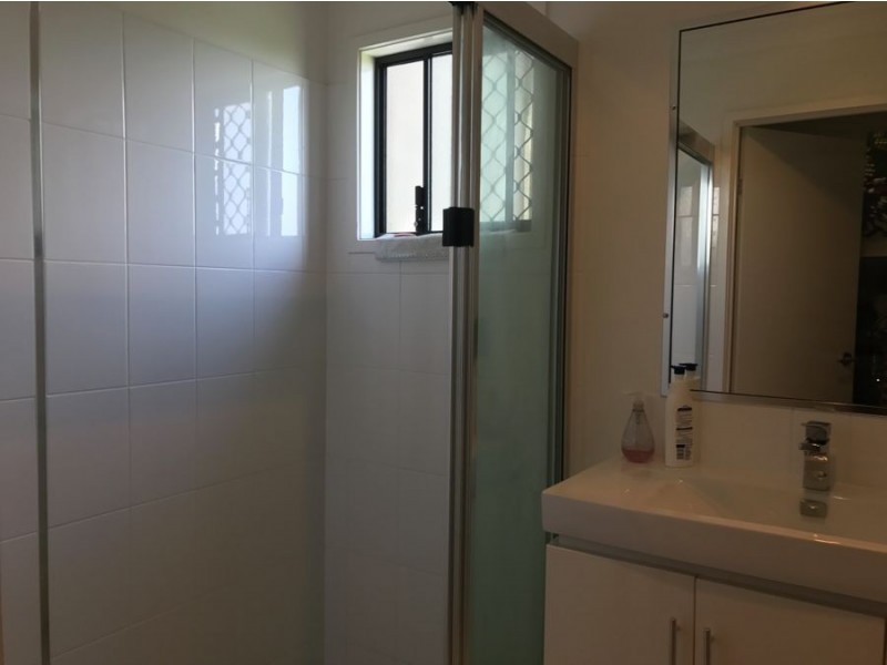 5/8 Macquarie Street, Booval QLD 4304