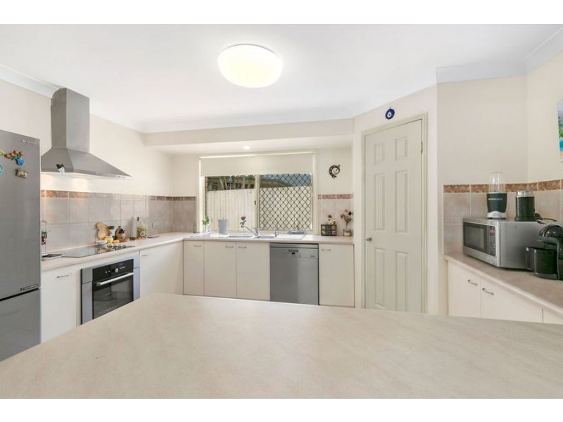 17 BANKSWOOD COURT, Camira QLD 4300