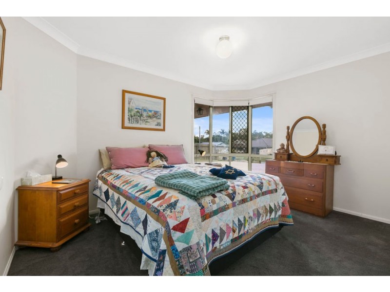 17 BANKSWOOD COURT, Camira QLD 4300