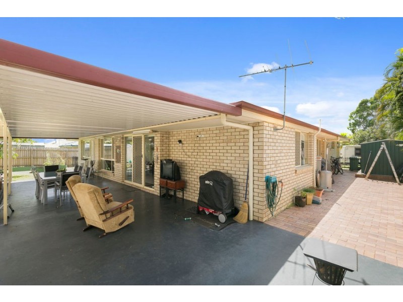 17 BANKSWOOD COURT, Camira QLD 4300