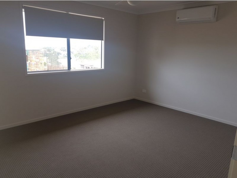 42 Capricorn Crescent, Springfield Lakes QLD 4300