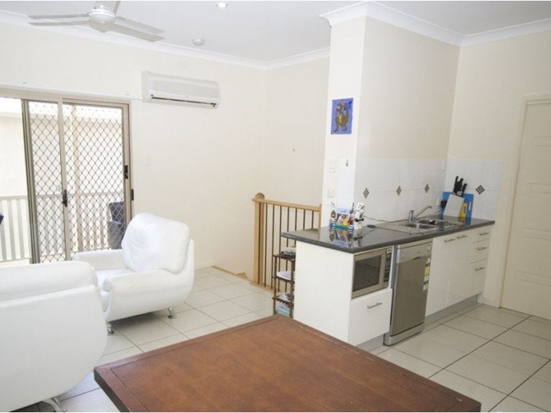 10 Park Edge Drive, Springfield Lakes QLD 4300