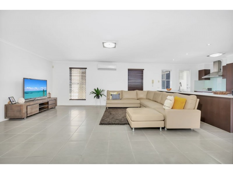 143 Jubilee Avenue, Forest Lake QLD 4078