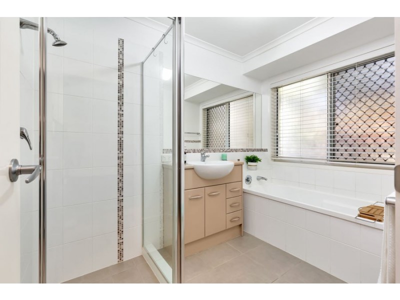 143 Jubilee Avenue, Forest Lake QLD 4078