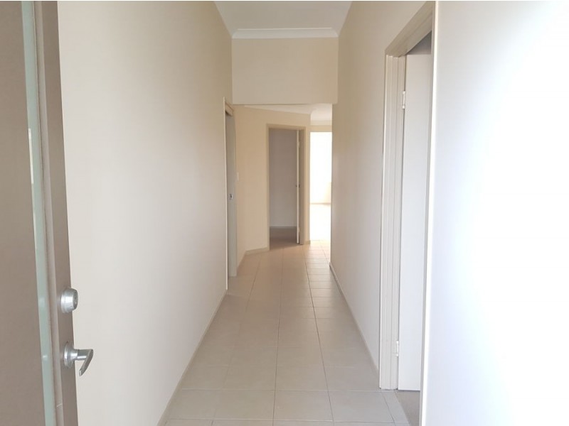 64 Carnarvon Avenue, Springfield Lakes QLD 4300